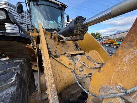 Chargeuse sur pneus 2014 Caterpillar 962K (40)