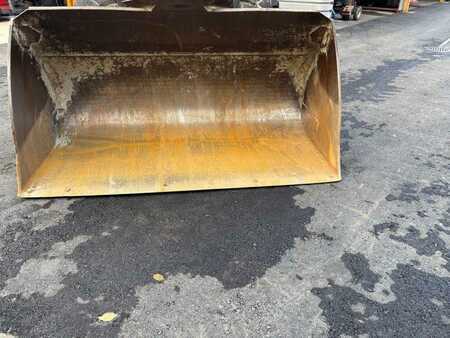 Chargeuse sur pneus 2014 Caterpillar 962K (45)