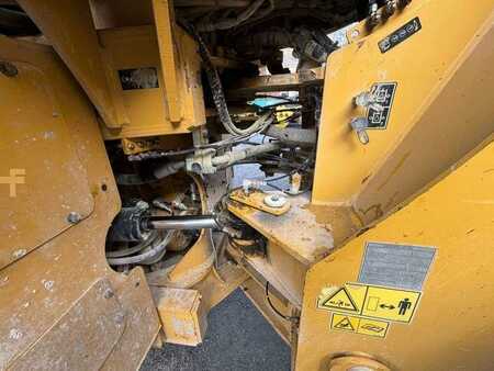 Chargeuse sur pneus 2014 Caterpillar 962K (49)