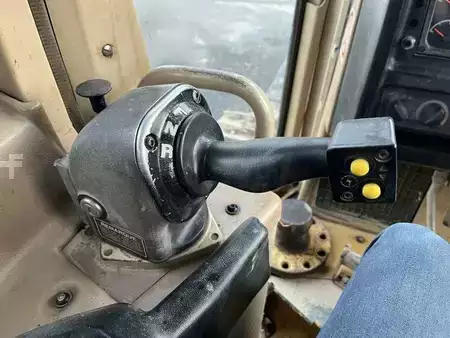 Bulldozer 2000 Caterpillar D6RXL (37)