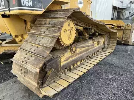 Bulldozer 2004 Caterpillar D6N LGP (19)