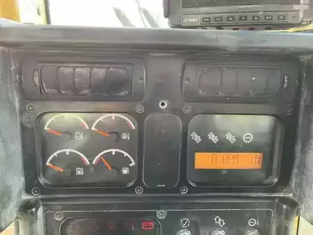 Bulldozer 2004 Caterpillar D6N LGP (49)