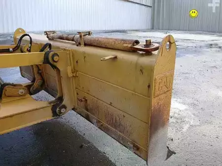 Grejdry 2018 Caterpillar 120M2 (3)