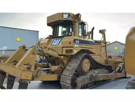 Pásové buldozery 2007 Caterpillar D7R (3)