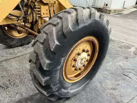 Grejdry 1984 Caterpillar 120G (12)