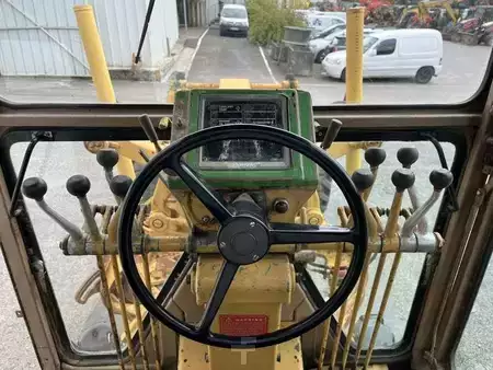 Grejdry 1984 Caterpillar 120G (49)