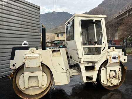 Tandemruller 2000 BOMAG BW144AD2 (15)