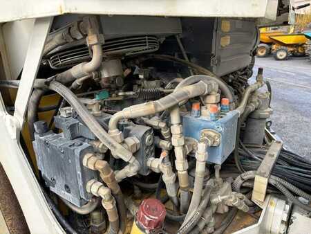 Tandemruller 2000 BOMAG BW144AD2 (45)