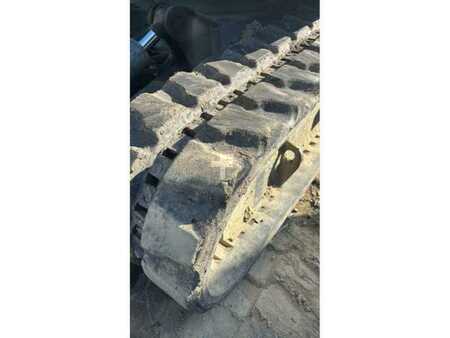 Pelles sur chenilles 2010 Takeuchi TB1140 (36)