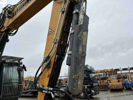 Escavatori cingolati 2018 Liebherr R926 COMPACT (14)