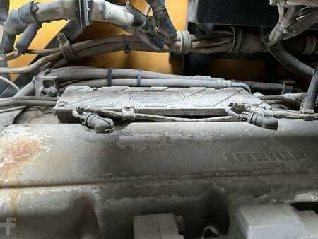 Escavatori cingolati 2018 Liebherr R926 COMPACT (38)