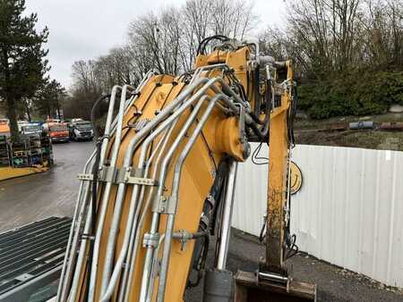 Escavatori cingolati 2018 Liebherr R926 COMPACT (45)