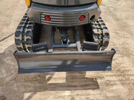 Mini pelle 2022 KATO VXE HD 17 (27)