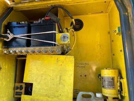 Kerekes kotrógép 1996 Caterpillar M315 (21)