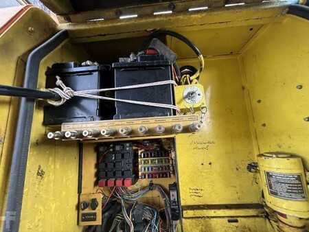 Kerekes kotrógép 1996 Caterpillar M315 (24)