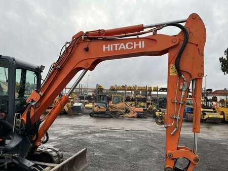 Mini-koparki 2012 Hitachi ZX60USB-3 CLR (11)