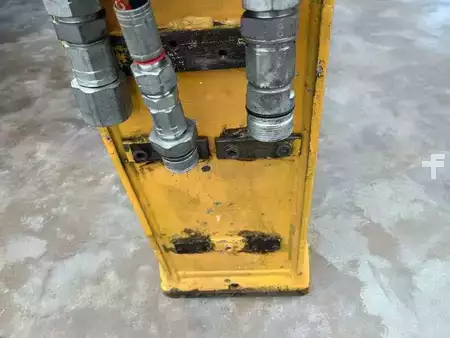 Konvolutt gravemaskin 2003 Liebherr A316 LITRONIC (18)