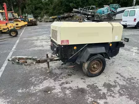 Outro 2001 Ingersoll rand R1090 (3)
