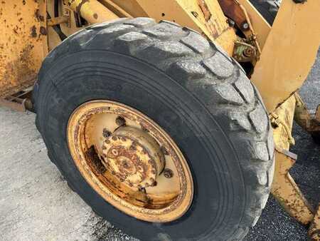 Kerekes rakodó 1983 Case W14 (15)