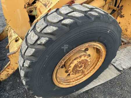 Kerekes rakodó 1983 Case W14 (18)