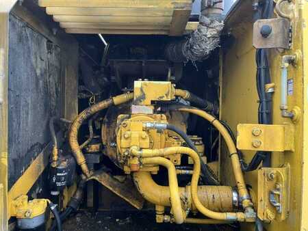 Bæltegraver 2000 Komatsu PC180LC-6K (27)