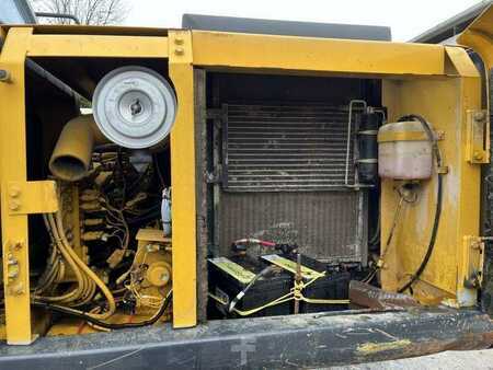 Bæltegraver 2000 Komatsu PC180LC-6K (28)