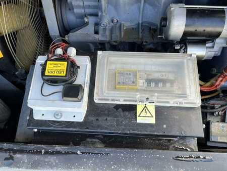 Sonstige 2005 Atlas Copco XAS67 (26)