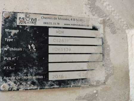 Muut 2004 Unimog UNIMOG U500 (46)