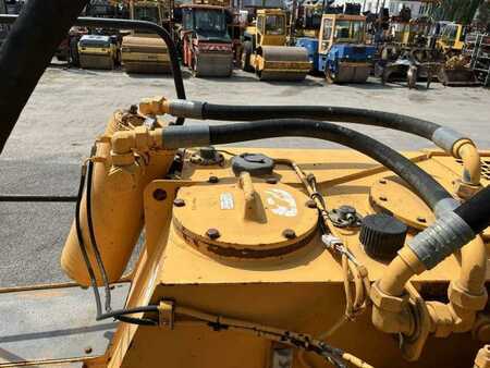 Lánctalpas kotrógép 2000 Liebherr R904HDSL (40)