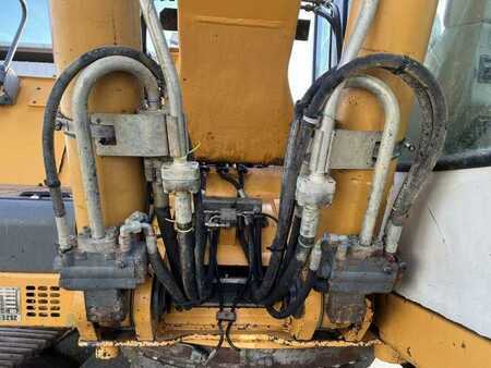 Lánctalpas kotrógép 2007 Liebherr R914B HDSL (20)