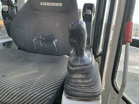 Lánctalpas kotrógép 2007 Liebherr R914B HDSL (46)