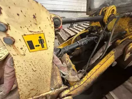 Cargadoras sobre orugas 2012 GALOTRAX 400 (10)