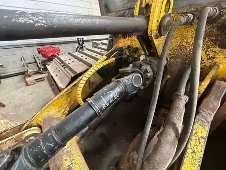 Cargadoras sobre orugas 2012 GALOTRAX 400 (16)