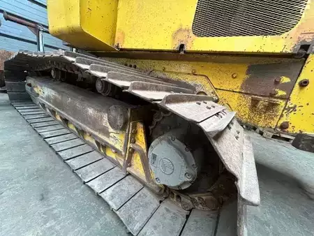 Cargadoras sobre orugas 2012 GALOTRAX 400 (19)