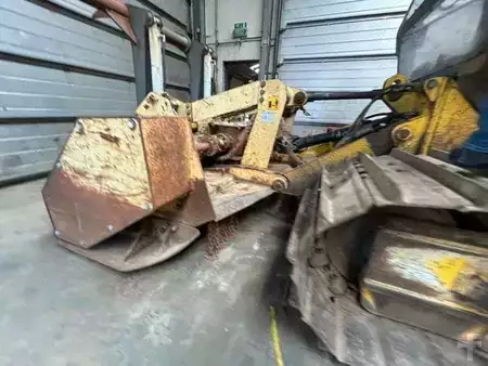 Cargadoras sobre orugas 2012 GALOTRAX 400 (31)