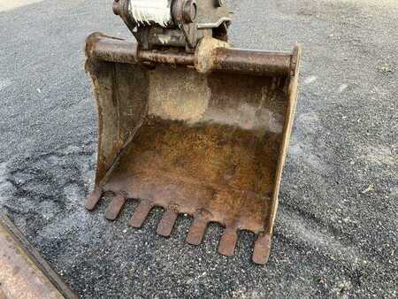 Lánctalpas kotrógép 2007 Takeuchi TB180FR (18)