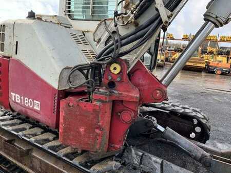Lánctalpas kotrógép 2007 Takeuchi TB180FR (22)