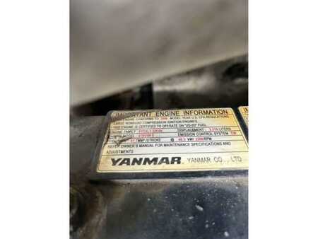 Lánctalpas kotrógép 2007 Takeuchi TB180FR (41)