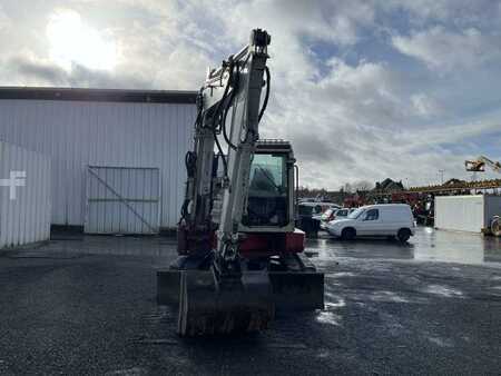 Lánctalpas kotrógép 2007 Takeuchi TB180FR (8)