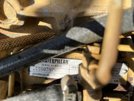 Tandemwalsen 2007 Caterpillar CB225E (33)