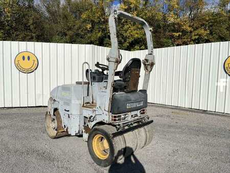 Tandemwalsen 2007 Caterpillar CB225E (4)