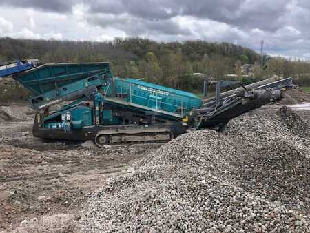 Autres 2014 POWERSCREEN Warrior 1800 (1)