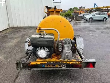 Ostatní 2002 Acmar Z12204516R (9)