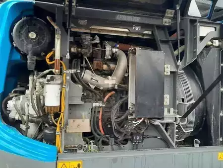 Escavadora de rastos 2019 Liebherr R926K LC (8)