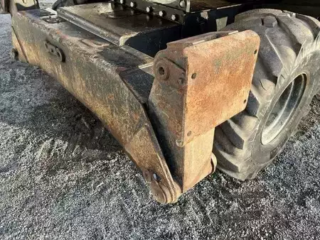 Mobilní bagry 2004 Fiat Kobelco E145W (21)