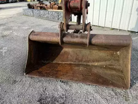 Escavatori cingolati 1985 Poclain 75CKB (14)