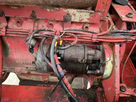 Escavatori cingolati 1985 Poclain 75CKB (30)