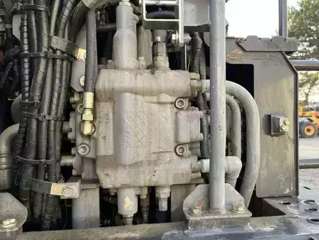 Koparki kołowe 2017 Hitachi ZX145W-6 (32)