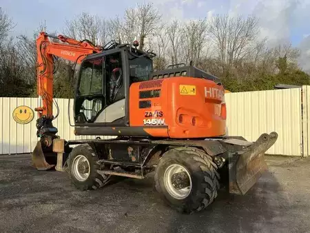 Koparki kołowe 2017 Hitachi ZX145W-6 (4)