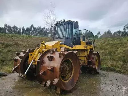 Altri 2003 Caterpillar 826GII (4)